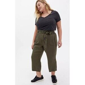 Torrid Pull-On Wide Leg Tencel High-Rise Paperbag Waist Pants Size 10